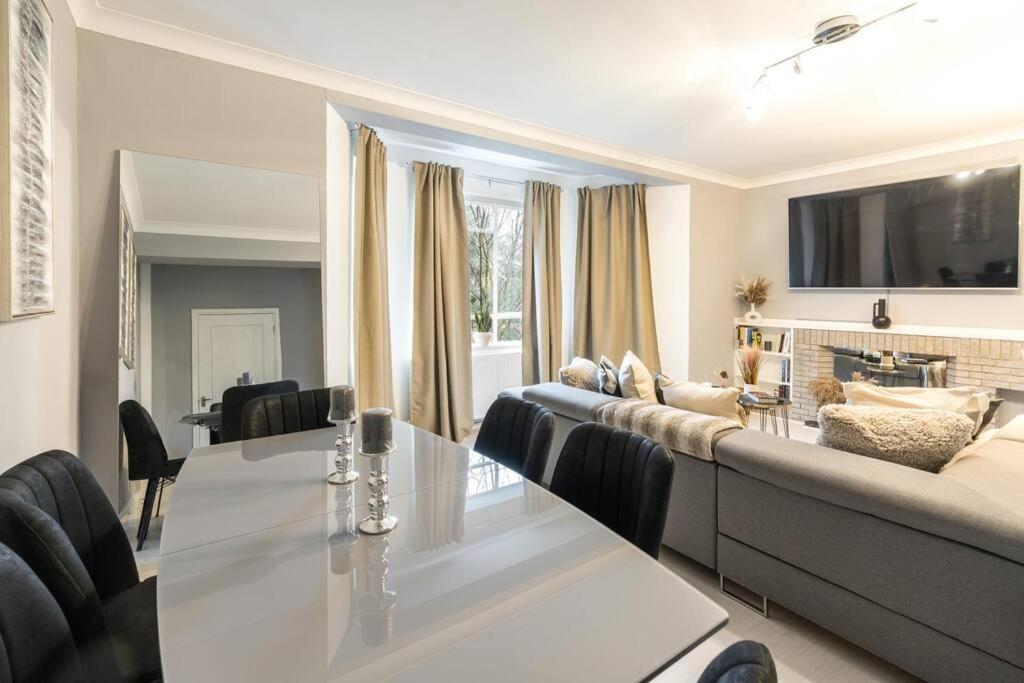 Exceptional Spacious City Apartment ロンドン エクステリア 写真