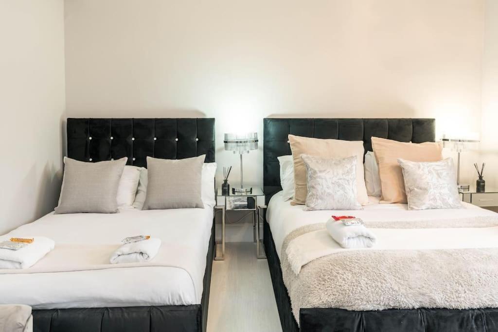 Exceptional Spacious City Apartment ロンドン エクステリア 写真